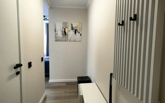V Tsentre Flat