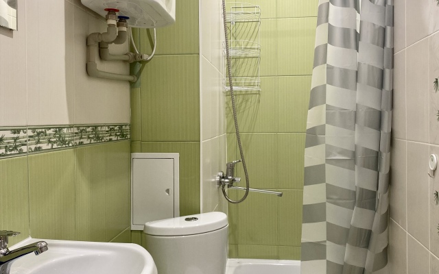 Квартира Рядом с Железнодорожным Вокзалом и Метро