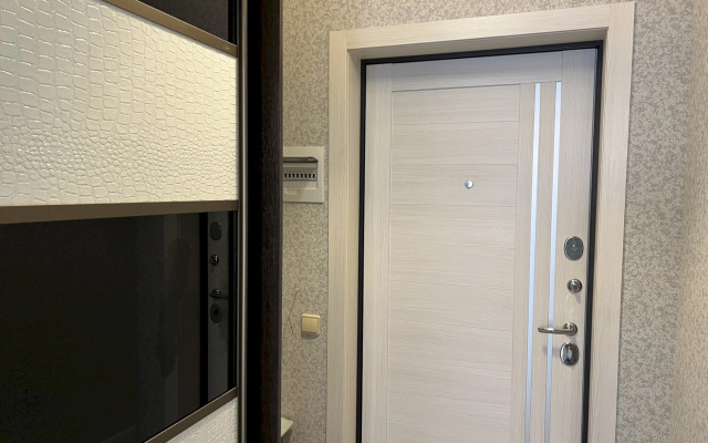 261 Mansarda 12 Min Do Plyazha Flat