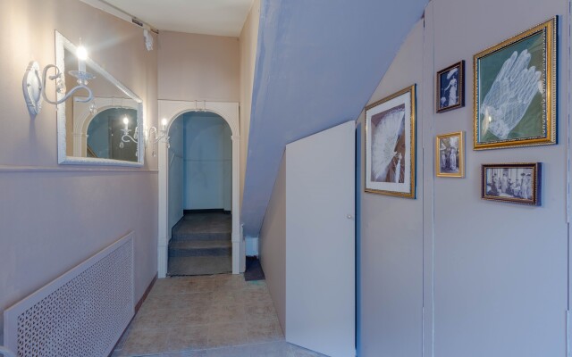 Slon Hotel
