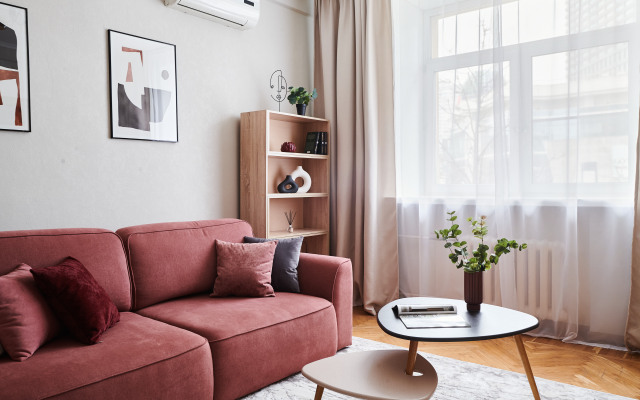 GM CHetverka novaya u Naberezhnoj Apartments