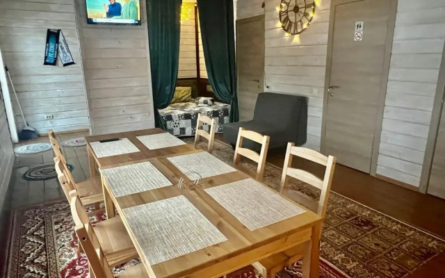 Barnkhaus Banka Chalet