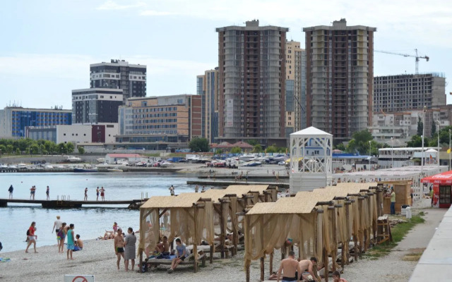 Mayak Na Naberezhnoy 21 Gorplyazh Flat