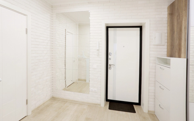 Квартира 25 Этажей Большая Двухкомнатная (70кв.м.) в доме бизнес класса