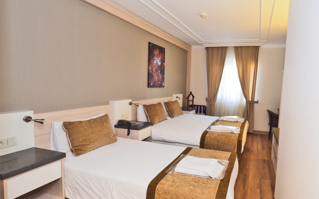 Bulvar Palas Old City Hotel