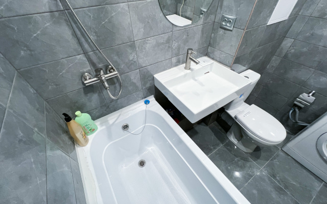 Odnokomnatnye na ulice Oktyabryskoy Apartments
