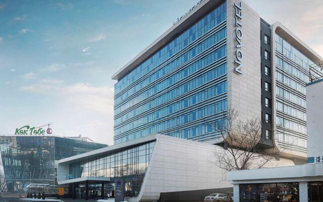 Отель Novotel Almaty City Center