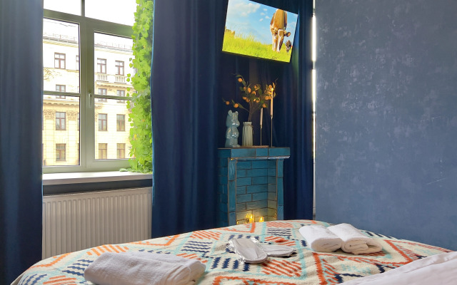 Апартаменты с балконом на Невском