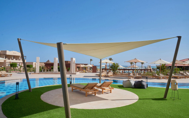 Курортный отель True Beach Resort