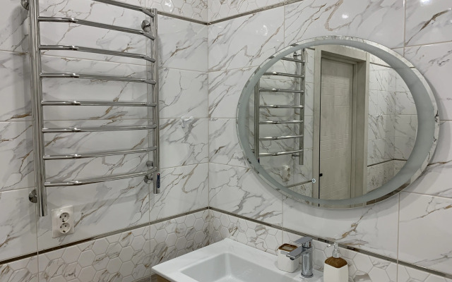 Sovremennaya Yevrotryoshka Akvapark Flat
