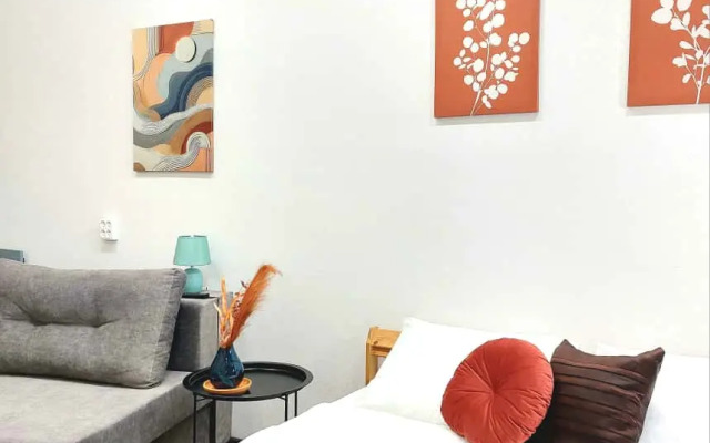 Aksakova 81 Flat