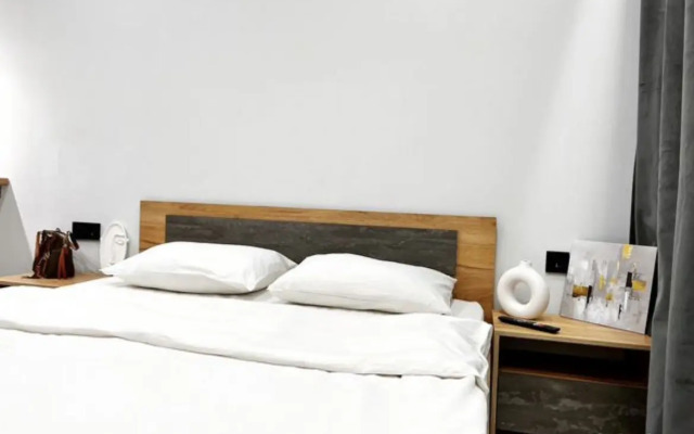 Квартира у ТЦ Коллаж