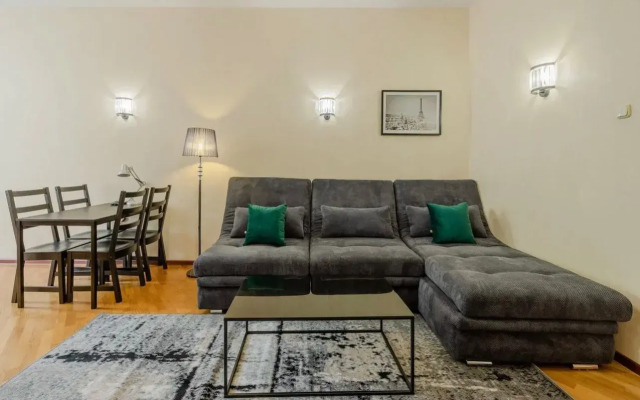 U Ermitazha 12 Gostey B.konyushennaya 12 Apartments