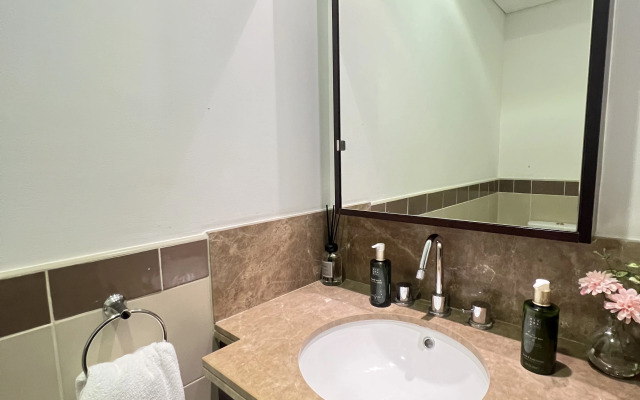 Bnbme 29 Boulevard Tower 1 Apartments