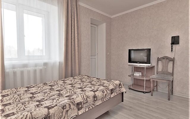 Uyut Flat 4