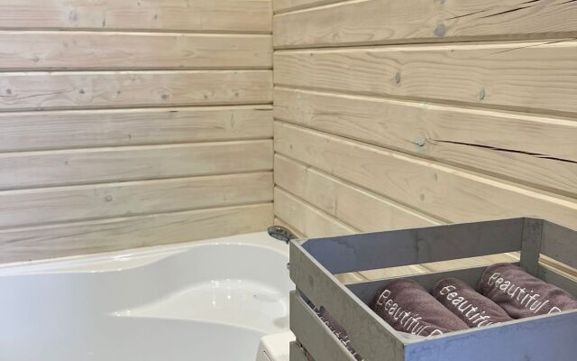 Белый песок