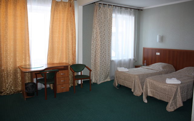 Zvezda Hotel