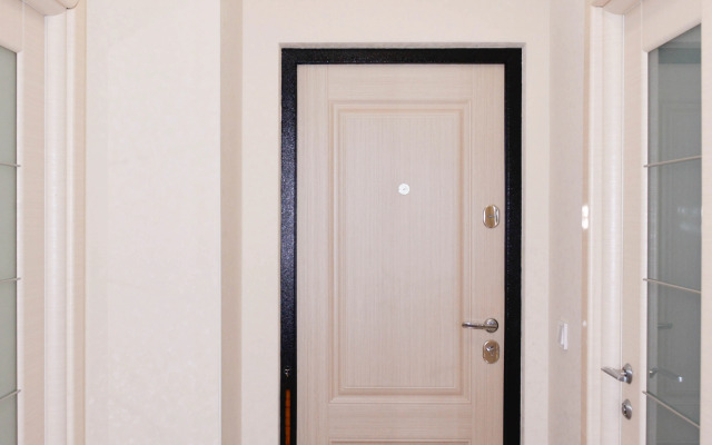 V klassicheskom stile na Komsomolskoy Flat