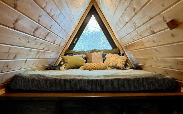 Chkalov Dacha Glamping