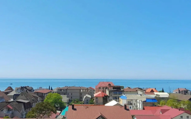 S Panoramnyim Vidom Na More Apartments