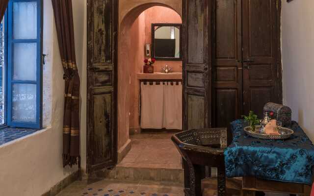 Riad Azalia Guest House