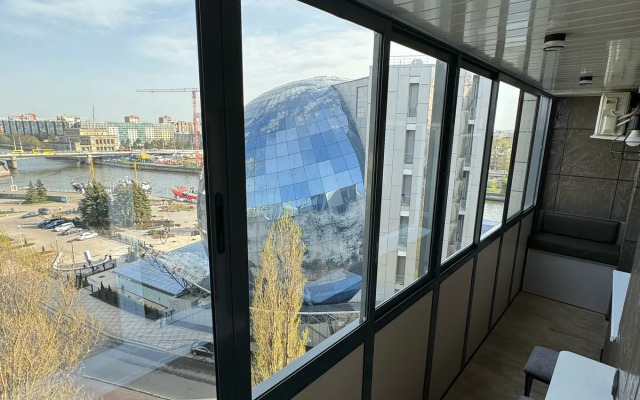 Квартира Евродвушка с видом на Музей мирового океана на Баграмяна, 4