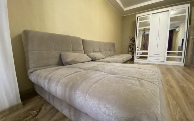 Квартира Сутки в Краснодаре на Березанской