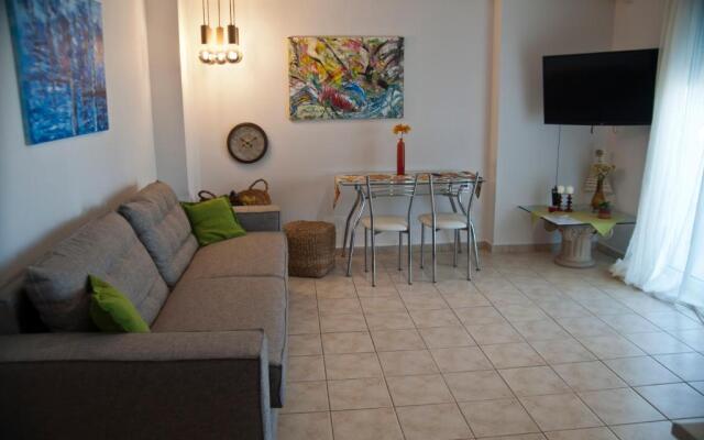 Chalkida Apartments