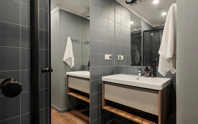 Sherl Private house