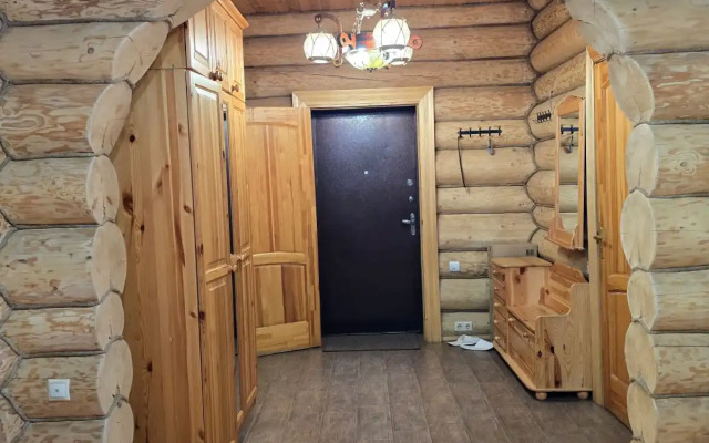 Частный дом Уница 300кв.м на первой линии озера Селигере