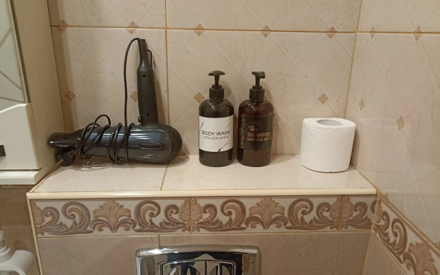Dvukhkomnatnaya na Krestyyanskoy 27 Alfa Rent Anapa Flat