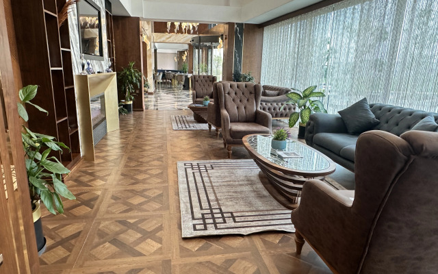 Trademark Collection by Wyndham Operla Airport Hotels