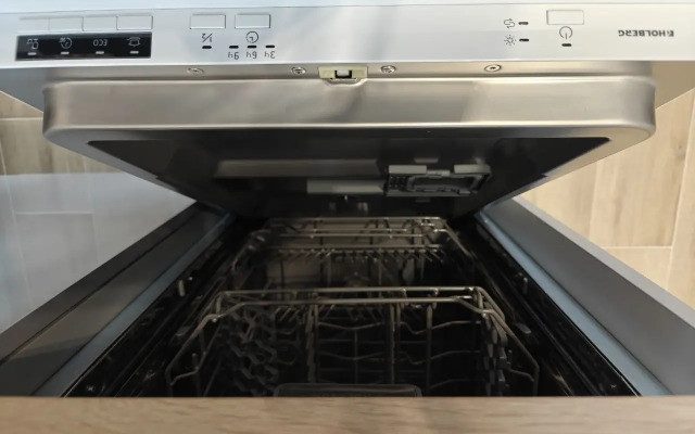 Atlantis Studiya U Morya Flat