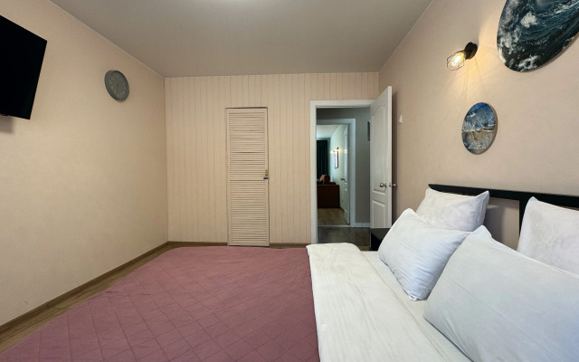 Апартаменты Советских Космонавтов 154