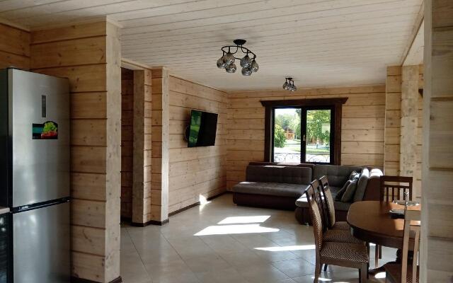 Yarkoye Hotel