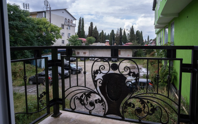 Red Apartments Art Layt Ester Apartments