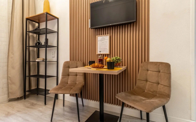 Dzhuliata Apartment 6