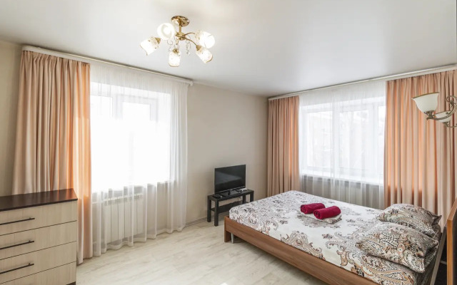 Na Irtyshskoy Naberezhnoy Flat