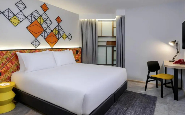 Ibis Styles Bangkok Silom