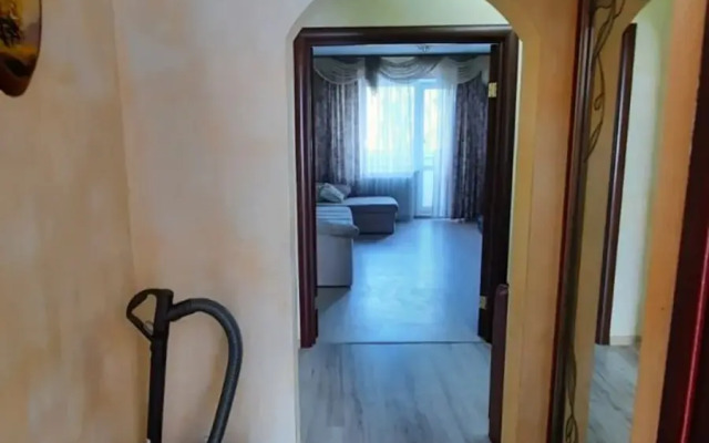 Trehkomnatnaya V Zelenogradske Nedaleko Ot Morya Flat