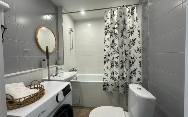 Uyutnye S Vannoy Apartments