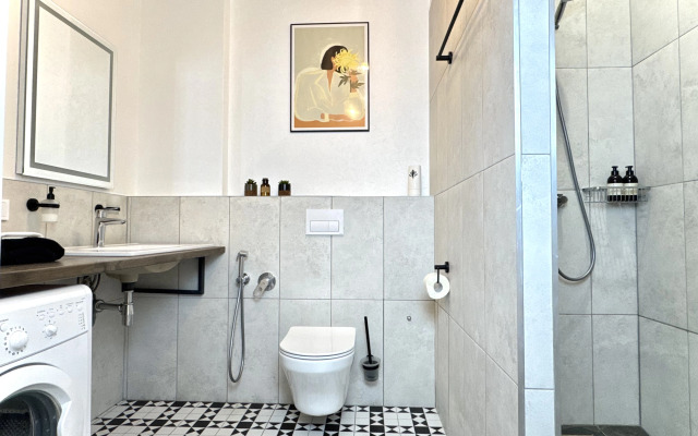 Апартаменты с балконом и видом на реку в ЖК Рыбная Деревня