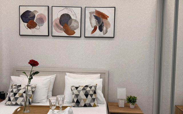 Апартаменты Большая квартира в центре Самары на набережной