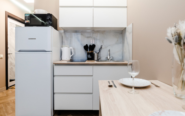 Апартаменты 1-я Магистральная 25 (232-3)