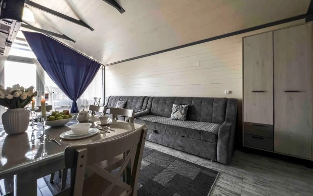 Частный дом с чаном