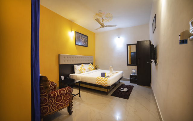 Yash Residency Assi Ghat Hotel