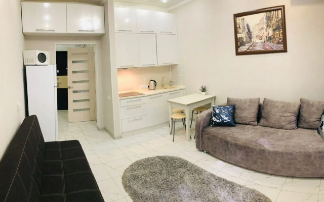 Uyutnaya Na Prosveschenii 118/1 Flat