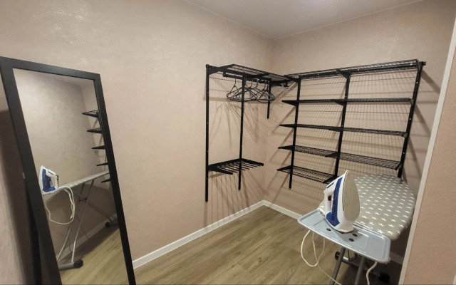 Uyutnaya v Samom Tsentre Kaliningrada Flat
