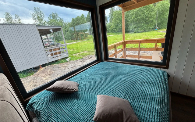 Гостевой дом Гостевые дома Family и Studio на Берегу Ладоги