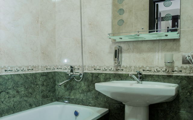 Versal' Guest House